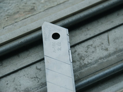 <a href='http://m.kmkhzl.com/product/3.htm' class='text_a'>模具激光焊機</a>精密控制，薄筋無損，無變形